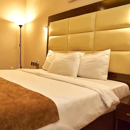 Mayfair Hotel Maitama Abuja Exterior photo