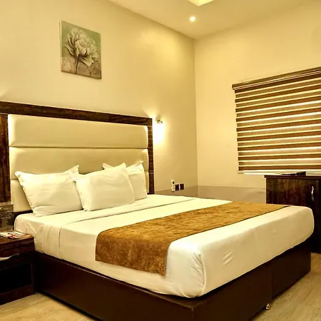 Mayfair Hotel Maitama Abuja Exterior photo