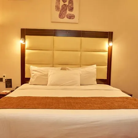 Mayfair Hotel Maitama Abuja Exterior photo