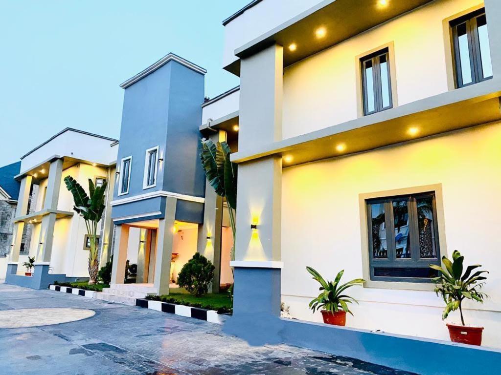 Mayfair Maitama Hotel